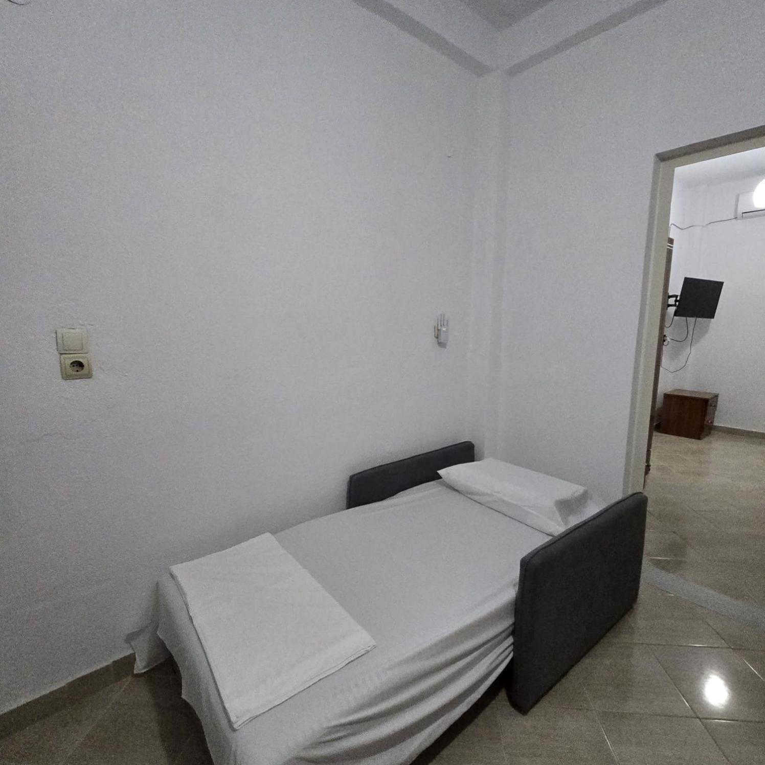 Spg Guest House Borsh Extérieur photo