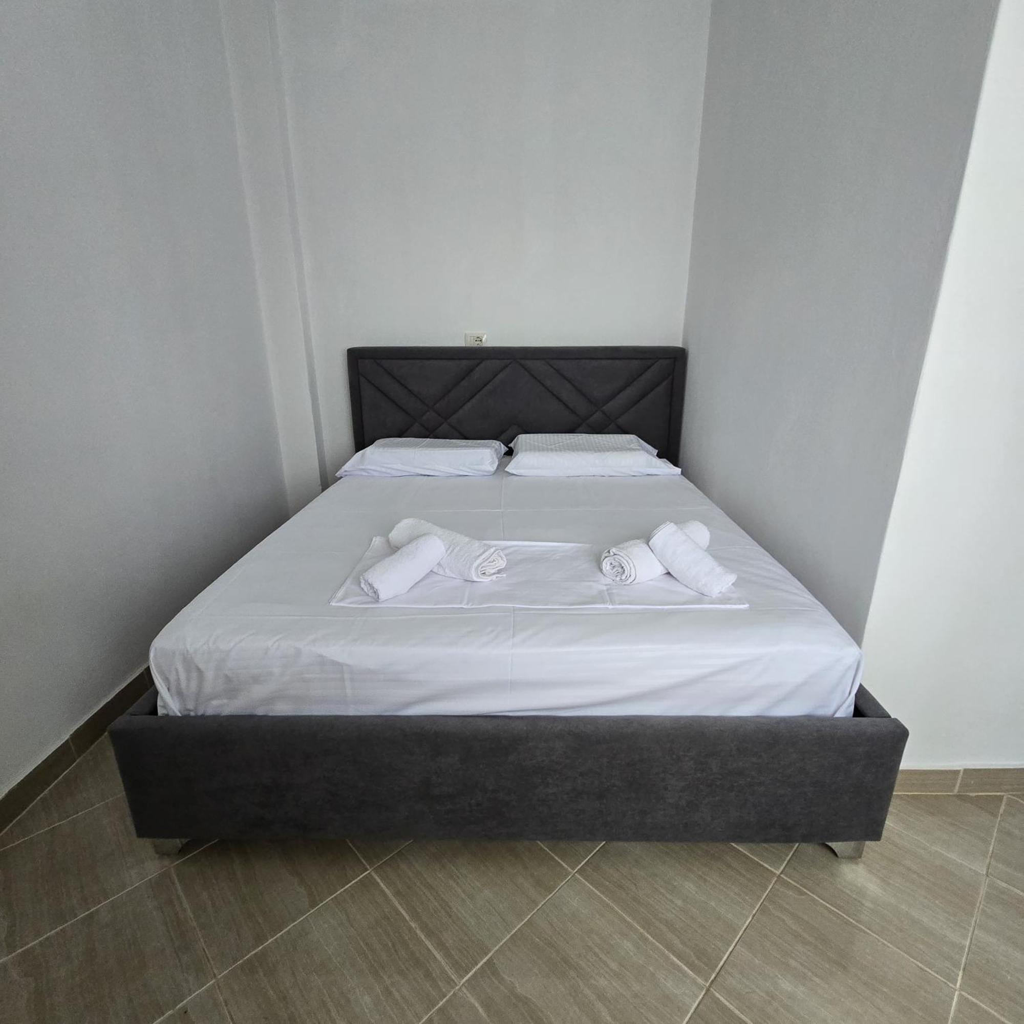 Spg Guest House Borsh Extérieur photo